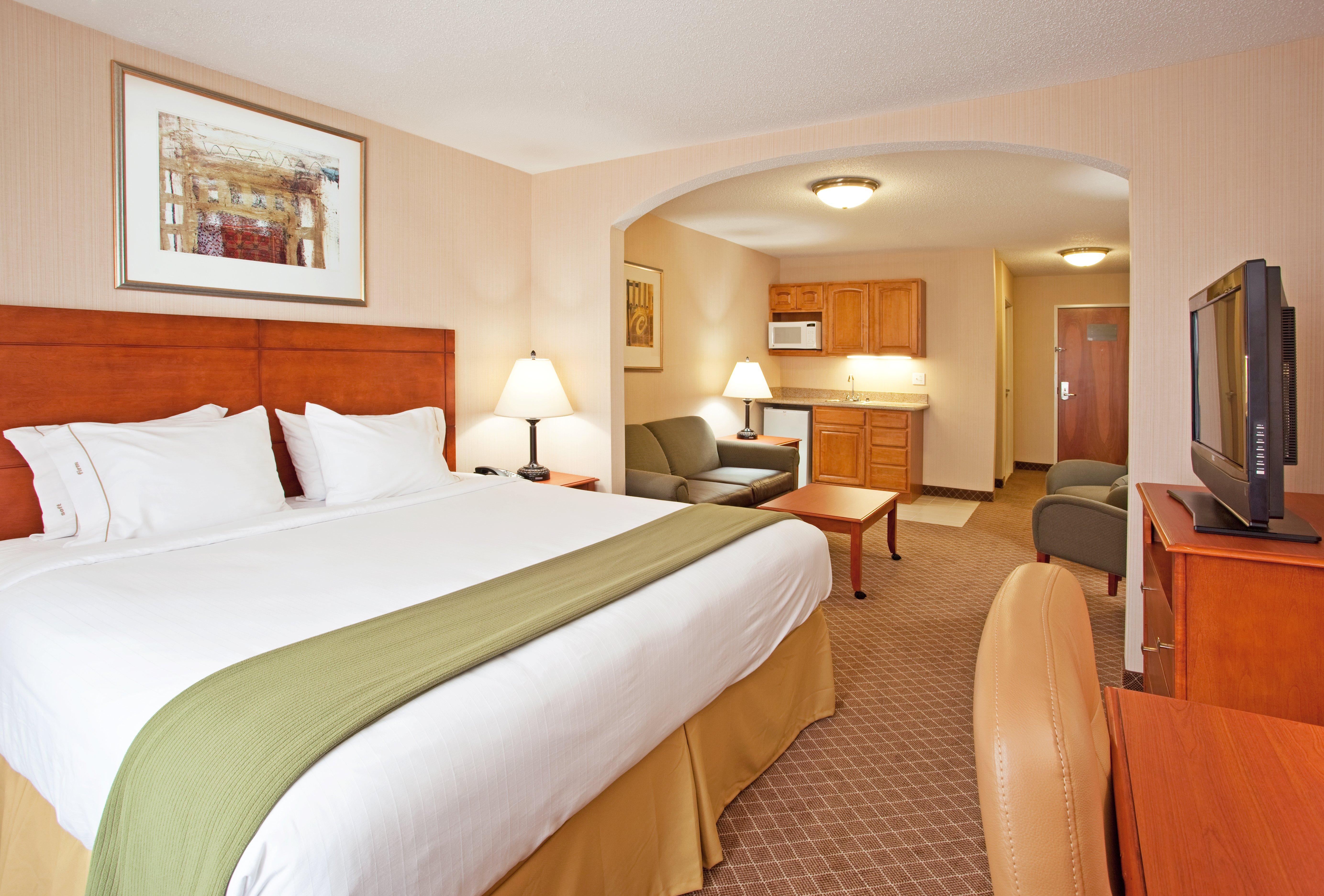 Holiday Inn Express Hotel & Suites Bay City, An Ihg Hotel Dış mekan fotoğraf